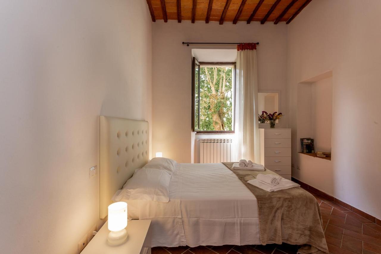 Il Borgo Di Terrensano Aparthotel Siena Exterior foto