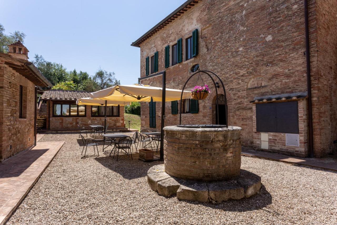 Il Borgo Di Terrensano Aparthotel Siena Exterior foto